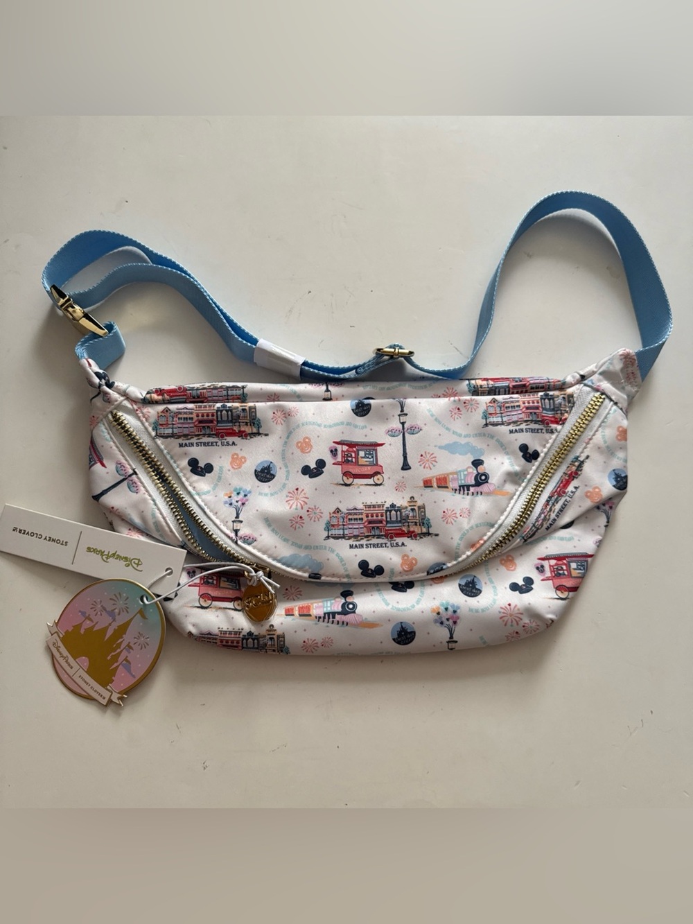 NEW DISNEY STONEY CLOVER LANE FANNY PACK BELT BAG MAIN STREET MAGIC KINGDOM